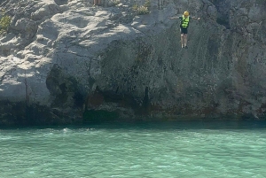 Rafting sul fiume Vjosa e bagni nel canyon di Langarica: avventura di 2 giorni