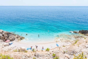ヴロラ、デルミ、ロガラの日帰りツアー（ドゥラスまたはゴレム発）