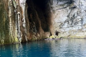 Vlora: Speedbådstur til Haxhi Ali-grotten og Karaburun-halvøen