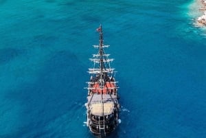Vlora piratskipstur Sazan-øya og Karaburun
