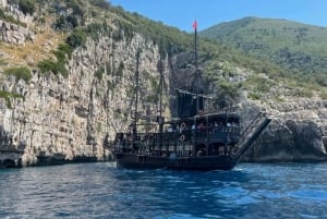 Vlora piratskipstur Sazan-øya og Karaburun
