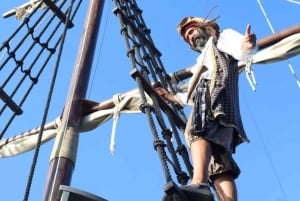 Vlora piratskipstur Sazan-øya og Karaburun