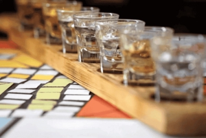 Vlora: Raki 7 smagsvarianter og Meze-parringsmiddag med sommelier