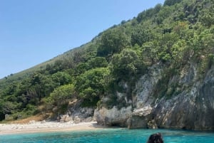 Vlora: Speedboat Tour to Dafina Cave & Haxhi Ali Cave