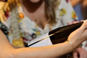 Vlore: excursión de 1 día a Berat con cata de vino