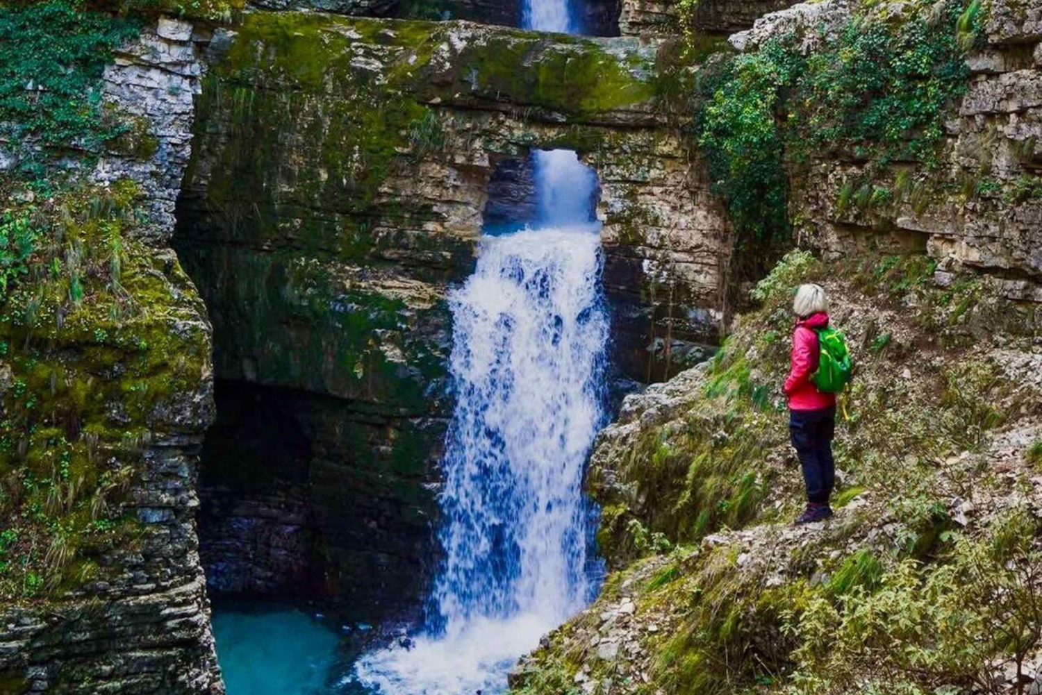 Vlorë: Brataj-brug, Nivica-kloof en Peshtura-waterval