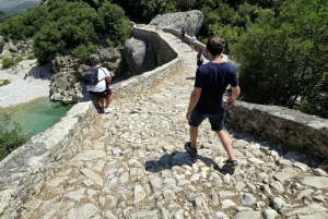 Vlorë: Brataj-brug, Nivica-kloof en Peshtura-waterval