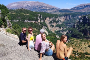 Vlorë: Brataj-brug, Nivica-kloof en Peshtura-waterval