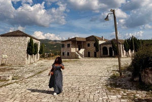 Vlorë: Brataj-brug, Nivica-kloof en Peshtura-waterval