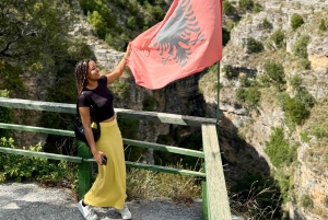 Vlorë: Brataj-brug, Nivica-kloof en Peshtura-waterval