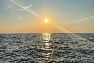 Vlore : L'heure d'or en bateau rapide au coucher du soleil