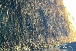 Vlore: Explore Sazan Island & Haxhi Ali Cave by Speedboat