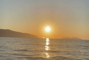 Vlore : L'heure d'or en bateau rapide au coucher du soleil