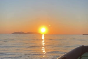 Vlore : L'heure d'or en bateau rapide au coucher du soleil