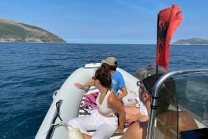 Wlora: wycieczka łodzią motorową do jaskini Haxhi Ali i jaskini Dafina