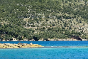 Vlore : La grotte de Haxhi Ali et l'exploration de Karaburun en bateau rapide