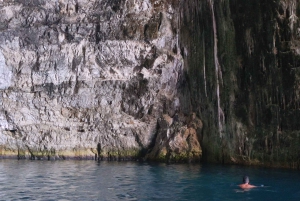 Vlorë : Grotte de Haxhi Ali et excursion en hors-bord à Karaburun
