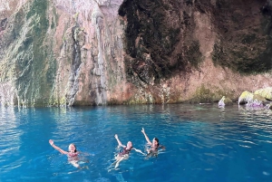 Vlora : grotte de Haxhi Ali, île de Sazan et péninsule de Karaburun