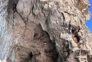Vlore: Karaburunin niemimaan kohokohdat: Haxhi Alin luolavierailu & Karaburunin niemimaan kohokohdat