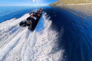 Vlore: Hyr en privat speedboat med skeppare