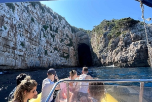 Valona: Tour privato in motoscafo al Parco Marino di Sazan-Karaburun