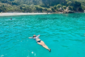 Vlorë: Ilha Sazan, caverna Haxhi Ali e passeio de barco em Karaburun