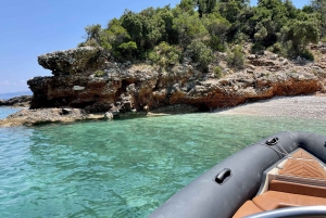 Vlorë: Ilha Sazan, caverna Haxhi Ali e passeio de barco em Karaburun