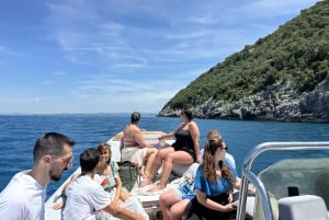 Vlore: Speedboot-Abenteuer zur Insel Sazan und zur Haxhi-Ali-Höhle