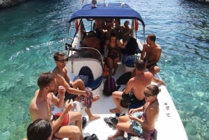 Vlorë: Udflugt med speedbåd til Grama Bay med snorkling og svømning