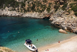 Vlorë: Speedboat Trip to Grama Bay w/ Snorkeling & Swimming