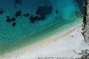 Vlorë: Speedboat Trip to Grama Bay w/ Snorkeling & Swimming