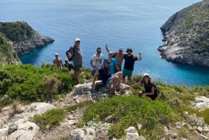 Vlorë: Speedboat Trip to Grama Bay w/ Snorkeling & Swimming