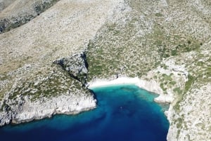 Vlorë: Speedboat Trip to Grama Bay w/ Snorkeling & Swimming