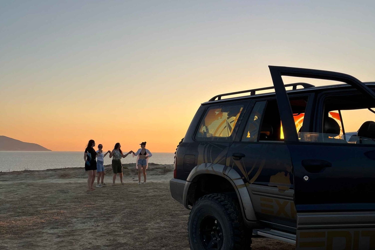 Passeio pela natureza selvagem na Valona mais autêntica e inacessível