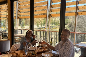 Тур с дегустацией вин, дополнительная экскурсия по винному двору и катание на каяках