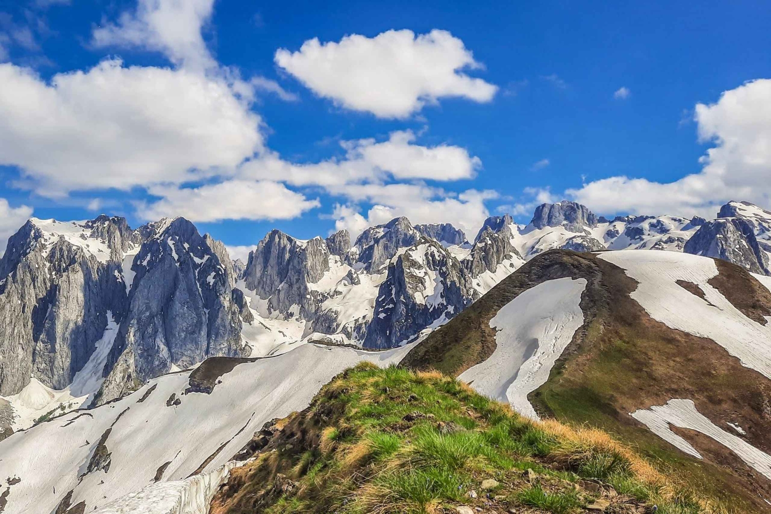Zimowy trekking w Przeklętych Górach Albanii