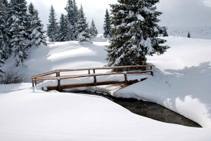 Zimowy trekking w Przeklętych Górach Albanii