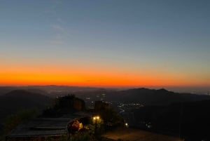Vidunderlig solnedgang og middag i slottet Petrela