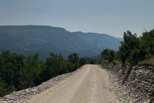 La vallée cachée de Zagoria : circuit en 4x4 à travers villages, patrimoine et cascades