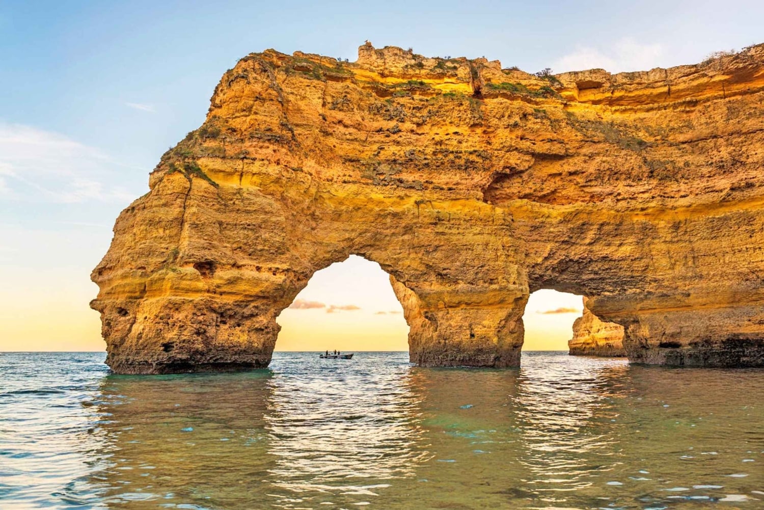 From Armação de Pêra: Sunset Boat Tour to Benagil Cave