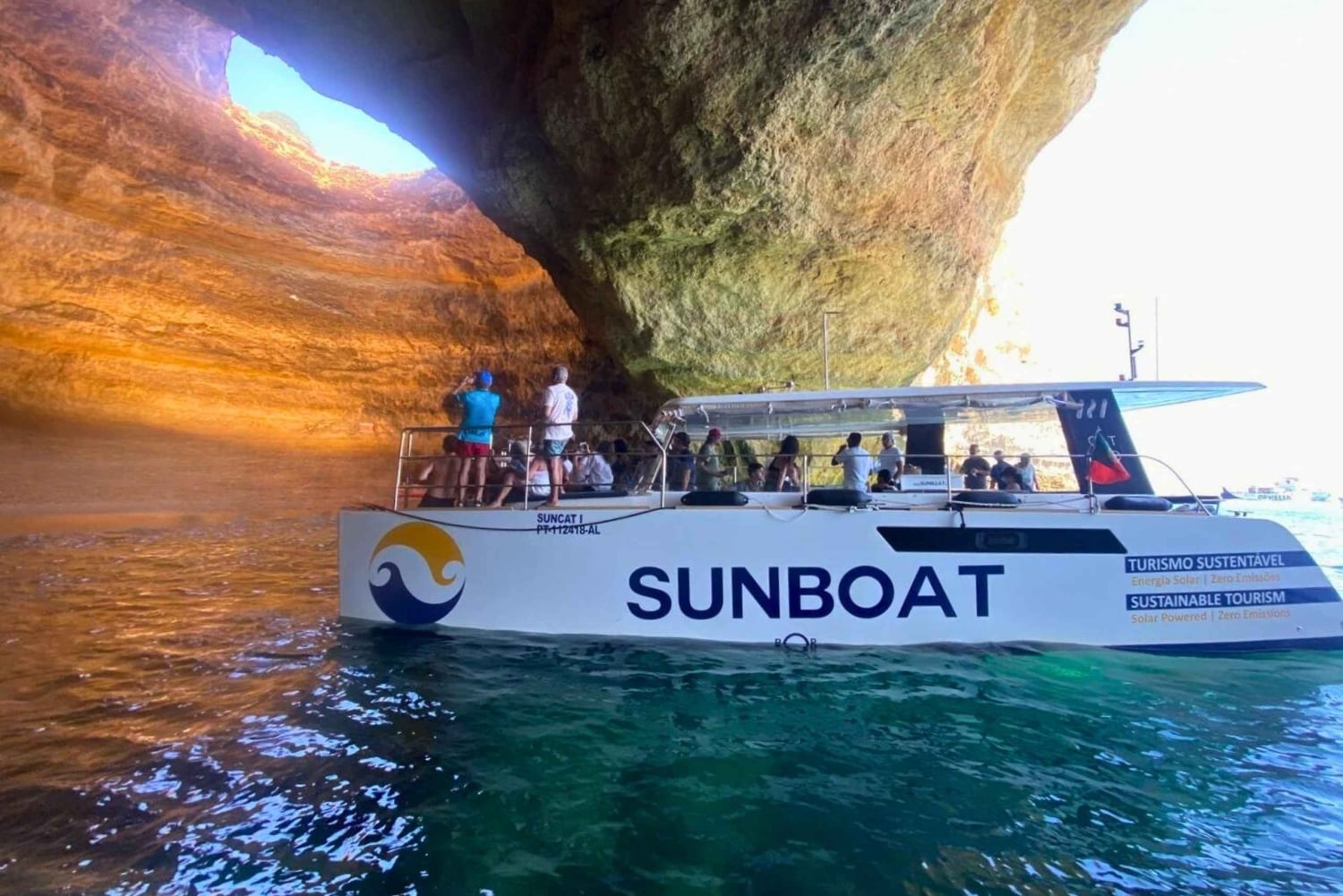 Portimão: Benagil Caves & Golden Coast Eco Catamaran Tour