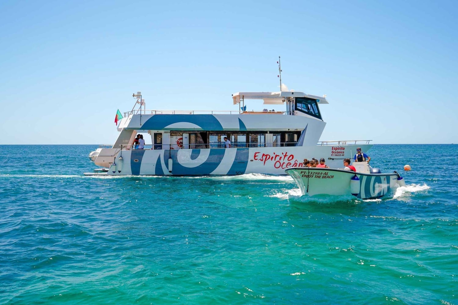 Portimao: Brunch and Benagil Caves