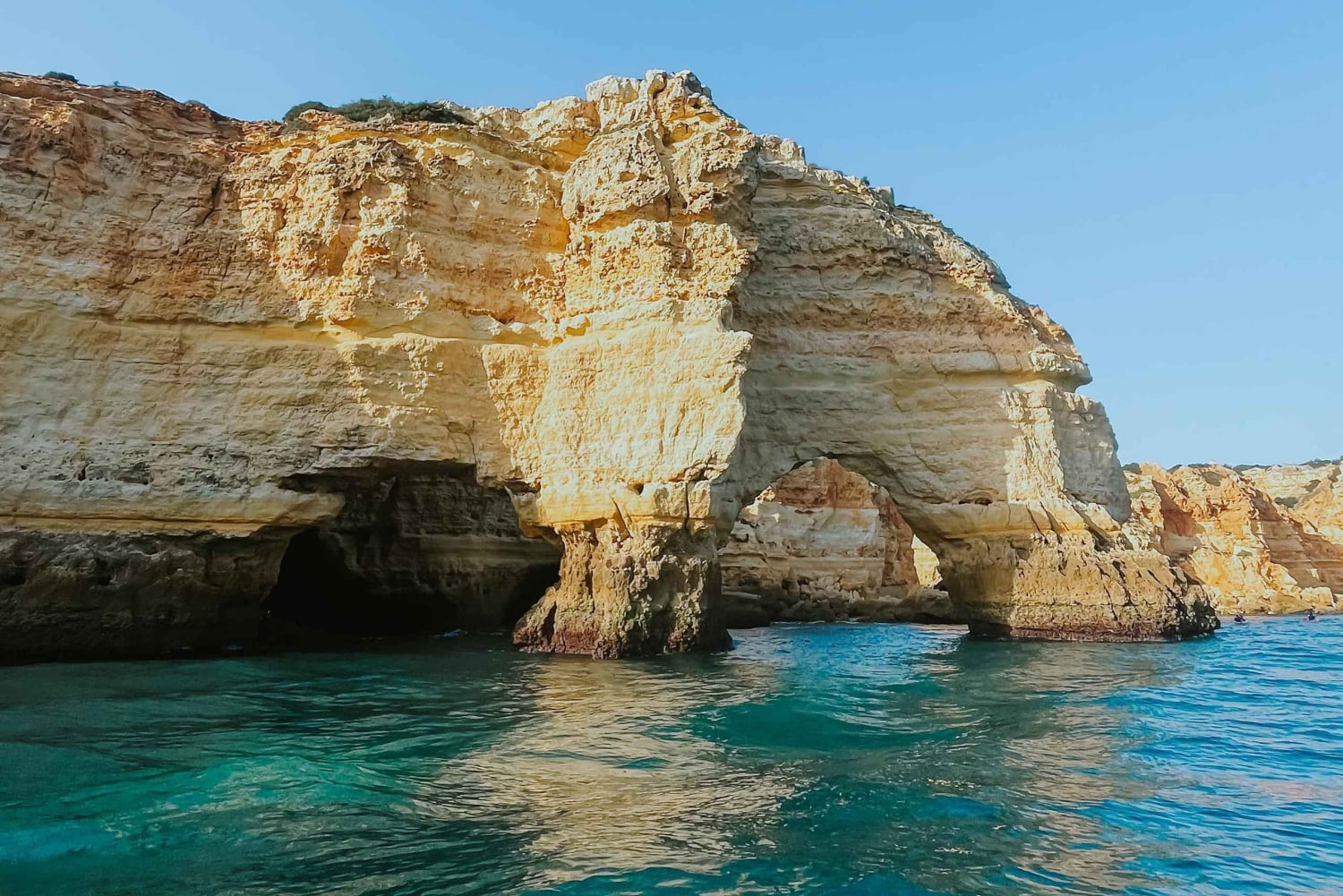 2 timmars privat båttur till Benagils grottor och stränder