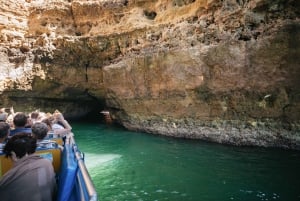 Albufeira: Cavernas de Benagil e observação de golfinhos em 2,5 horas