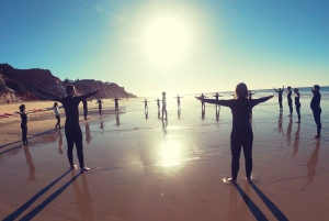 Albufeira: Clase de surf de 2 horas en la playa de Falesia