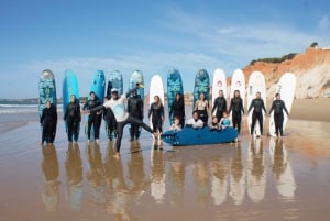 Albufeira: Clase de surf de 2 horas en la playa de Falesia