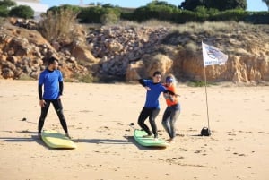 Albufeira: Aula de surfe de 2 horas