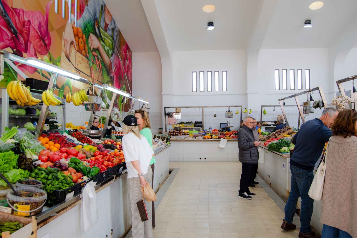 Albufeira: Una experiencia local con degustación de comida y tiendas locales