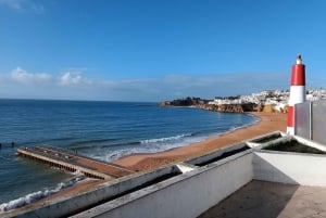 Albufeira: Una experiencia local con degustación de comida y tiendas locales