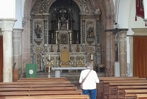 Albufeira: Algarve Cliffs and The Chapel of Bones Tour